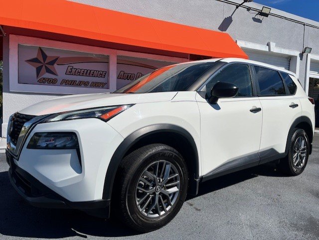 2021 Nissan Rogue S's photo