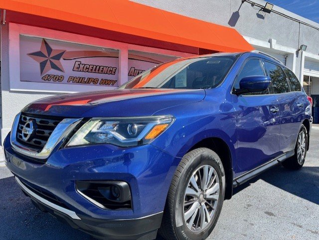 2019 Nissan Pathfinder S's photo