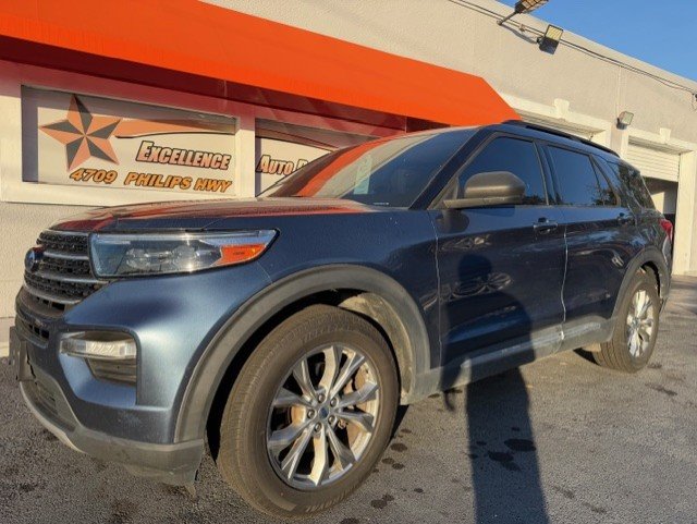 2020 Ford Explorer XLT's photo